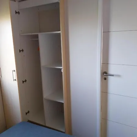 Mobil-home La Nouvelle Kamp alanı Port-la-Nouvelle